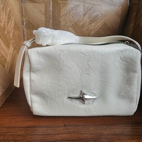 Cream Canvas Cosmetic Bag with Zippered Closure - Picture 1 of 3